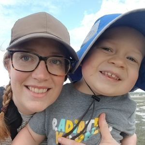 Meet your Posher, Stephanie